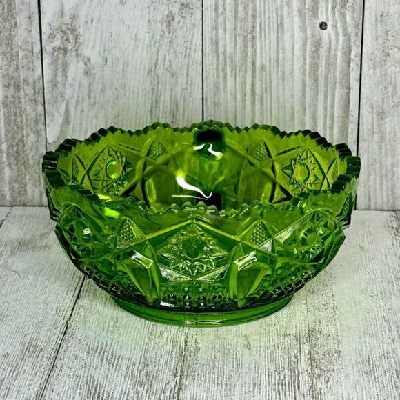 Vintage L.E. Smith Heritage Quintec Green Depression Glass Bowl with Finger Hand - Picture 4 of 6